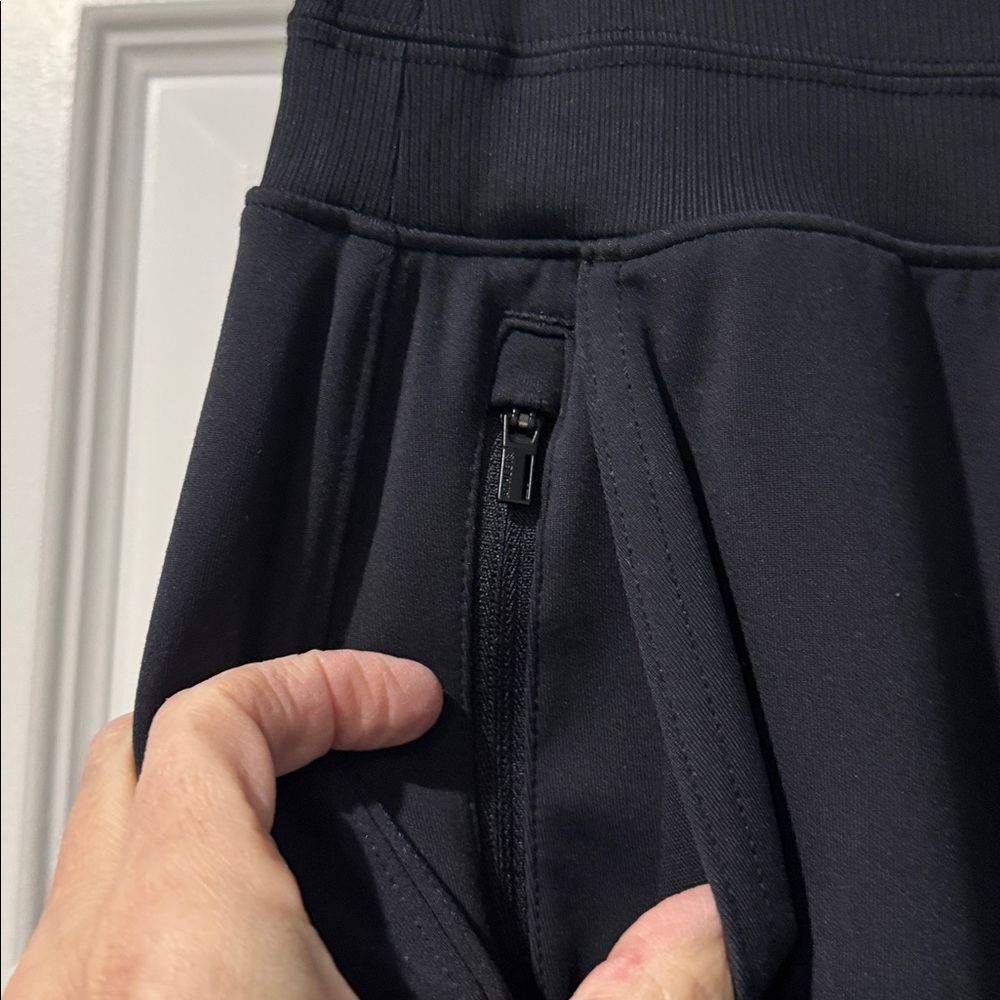 Athleta Venice high rise joggers - Picture 7 of 9